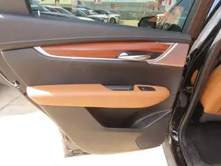 Cadillac XT5 2023 Premium Luxury SUV de 4 puertas