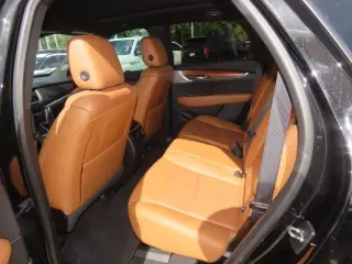 Cadillac XT5 2023 Premium Luxury SUV de 4 puertas