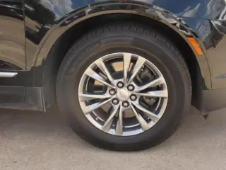 Cadillac XT5 2023 Premium Luxury SUV de 4 puertas