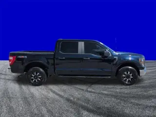 Ford F-150 2023 4x4 XL 4 puertas SuperCrew con caja de 5,5 pies (SB)