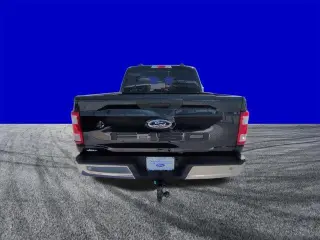 Ford F-150 2023 4x4 XL 4 puertas SuperCrew con caja de 5,5 pies (SB)