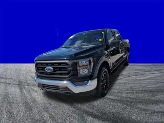 Ford F-150 2023 4x4 XL 4 puertas SuperCrew con caja de 5,5 pies (SB)