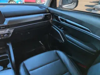 Kia Telluride 2025 LX SUV de 4 puertas