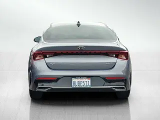 Kia K5 2021 LXS Sedán de 4 puertas