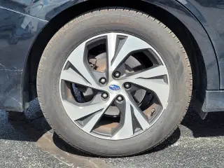 Subaru Legacy 2020 AWD Premium Sedán 4 puertas