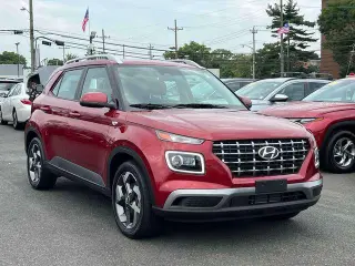 Hyundai VENUE 2023 Limited 4 puertas Crossover