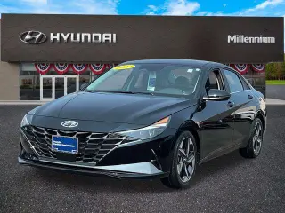 Hyundai ELANTRA 2023 Limited sedán 4 puertas