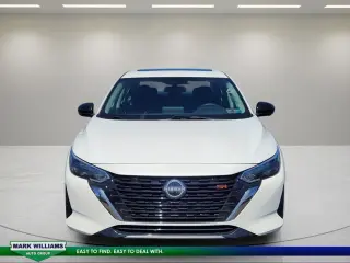 Nissan Sentra 2024 SR Sedán 4 puertas
