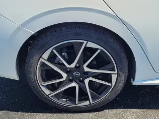Nissan Sentra 2024 SR Sedán 4 puertas