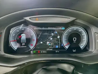El Audi Q7 2022 AWD quattro Premium Plus 45 TFSI SUV de 4 puertas