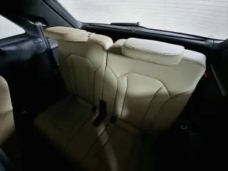 El Audi Q7 2022 AWD quattro Premium Plus 45 TFSI SUV de 4 puertas