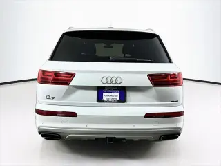 Audi Q7 2019 AWD quattro SE Premium Plus 45 TFSI SUV de 4 puertas