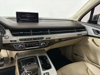 Audi Q7 2019 AWD quattro SE Premium Plus 45 TFSI SUV de 4 puertas