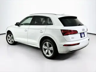 Audi Q5 2019 AWD quattro Premium 45 TFSI SUV de 4 puertas