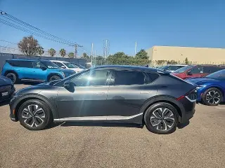 Kia EV6 2024 Light Long Range 4p Crossover