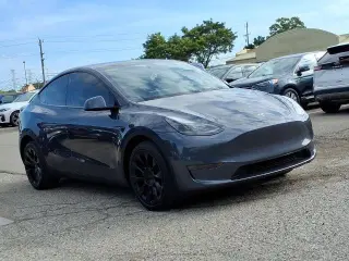 Tesla Model Y 2023 AWD Larga Autonomía 4dr Crossover