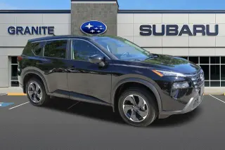 Nissan Rogue 2025 AWD SV 4 puertas Crossover