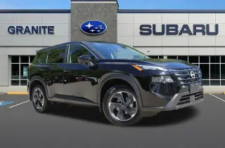 Nissan Rogue 2025 AWD SV 4 puertas Crossover