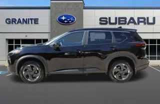 Nissan Rogue 2025 AWD SV 4 puertas Crossover