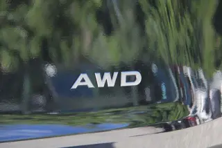 Nissan Rogue 2025 AWD SV 4 puertas Crossover