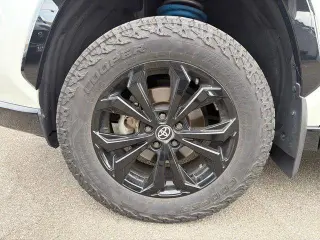 Toyota RAV4 Híbrido 2024 AWD XSE 4dr SUV