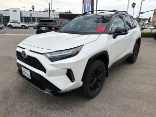 Toyota RAV4 Híbrido 2024 AWD XSE 4dr SUV