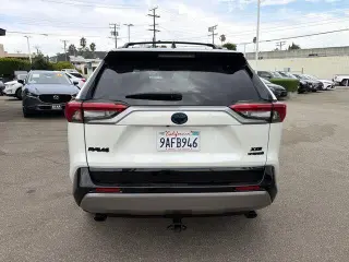 Toyota RAV4 Híbrido 2024 AWD XSE 4dr SUV