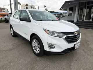 Chevrolet Equinox 2021 LS SUV de 4 puertas con 1LS