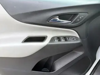 Chevrolet Equinox 2021 LS SUV de 4 puertas con 1LS