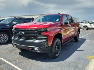 Chevrolet Silverado 1500 2021 4x4 LT Trail Boss 4 puertas Crew Cab, carrocería corta de 5.8 pies