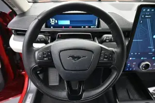 Ford Mustang Mach-E 2023 Premium SUV de 4 puertas