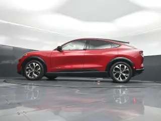 Ford Mustang Mach-E 2023 Premium SUV de 4 puertas