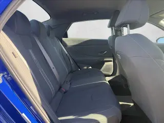 Hyundai ELANTRA Híbrido 2026 Azul 4dr Sedán