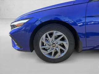 Hyundai ELANTRA Híbrido 2026 Azul 4dr Sedán