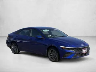 Hyundai ELANTRA Híbrido 2026 Azul 4dr Sedán