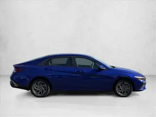 Hyundai ELANTRA Híbrido 2026 Azul 4dr Sedán