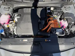 Hyundai ELANTRA Hybrid 2025 SEL Sport 4dr Sedan