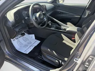Hyundai ELANTRA Hybrid 2025 SEL Sport 4dr Sedan