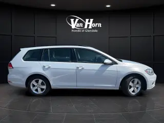 2018 Volkswagen Golf SportWagen
