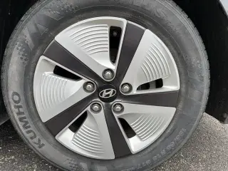 2019 Hyundai Ioniq Hybrid