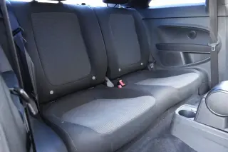 2013 Volkswagen Beetle 2.5L Entry