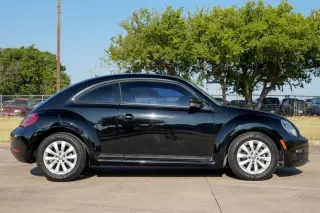 2013 Volkswagen Beetle 2.5L Entry