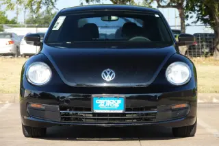 2013 Volkswagen Beetle 2.5L Entry