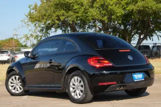 2013 Volkswagen Beetle 2.5L Entry