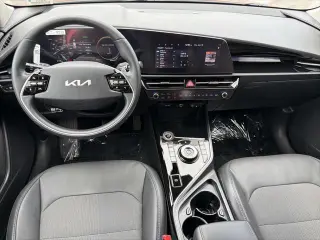 Kia Niro EV Wind Crossover de 4 puertas 2023