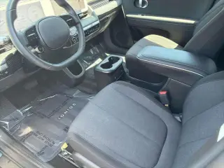 Hyundai IONIQ 5 2024 SE Standard Range Crossover de 4 puertas