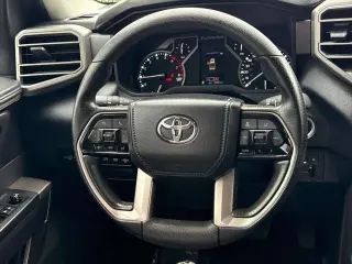 Toyota Tundra 2024 4x4 SR5 4dr CrewMax Cab Pickup SB