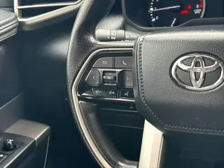 Toyota Tundra 2024 4x4 SR5 4dr CrewMax Cab Pickup SB