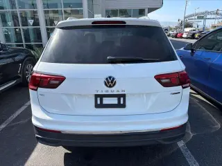Volkswagen Tiguan 2024 AWD Wolfsburg Edition 4Motion SUV de 4 puertas