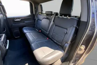 GMC Sierra 1500 2023 4x4 SLT 4dr Crew Cab Caja Corta de 5.8 pies